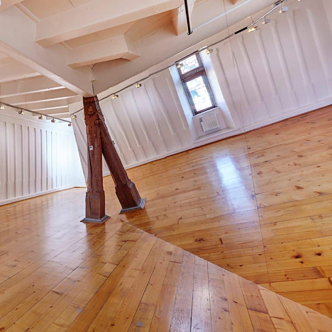 Barbezat-Villetard. A dissident room